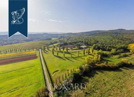 Granja en Arezzo, Italia (precio a consultar)