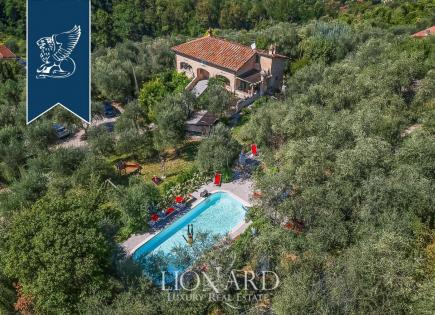 Villa pour 1 680 000 Euro à Camaiore, Italie