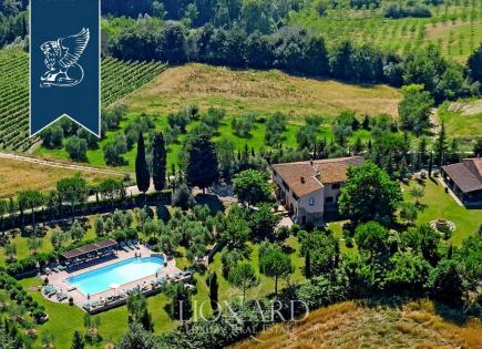Farm für 2 280 000 euro in Pisa, Italien