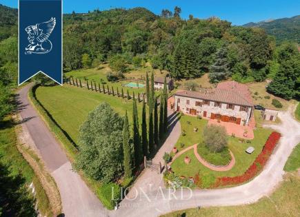 Farm in Lucca, Italien (preis auf Anfrage)