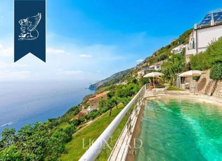 Villa in Salerno, Italy (price on request)