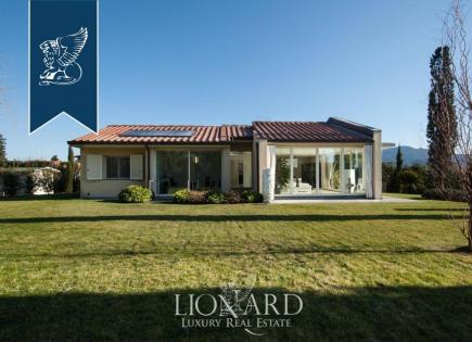 Villa für 1 000 000 euro in Pisa, Italien