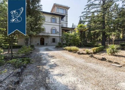 Villa für 2 900 000 euro in Florenz, Italien