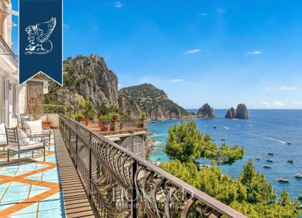 Apartment for 3 200 000 euro in Capri, Italy