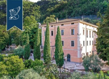 Villa pour 2 100 000 Euro à Frosinone, Italie