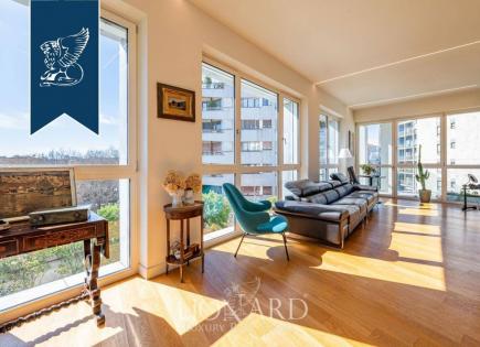 Apartamento para 2 100 000 euro en Milán, Italia