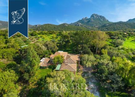 Villa für 3 000 000 euro in Porto Cervo, Italien