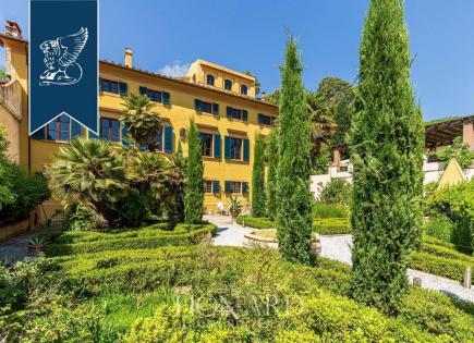 Villa à Lucques, Italie (prix sur demande)