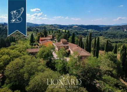 Farm for 3 300 000 euro in Florence, Italy