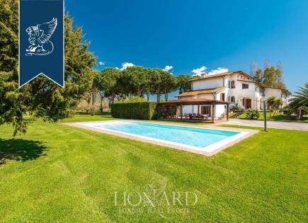 Villa für 2 400 000 euro in Pietrasanta, Italien