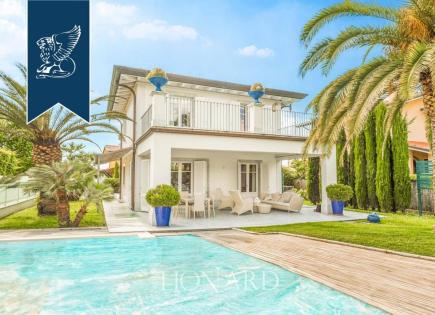 Villa für 3 500 000 euro in Forte dei Marmi, Italien