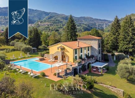 Haus für 6 000 000 euro in Massa, Italien