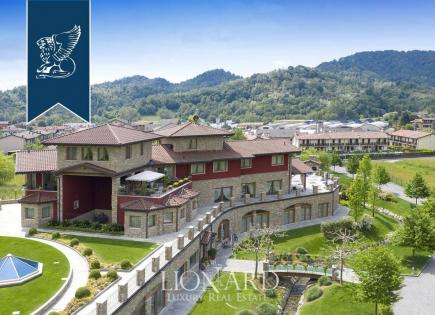 Haus für 5 980 000 euro in Bergamo, Italien