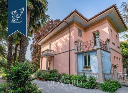 Villa für 2 500 000 euro in Como, Italien