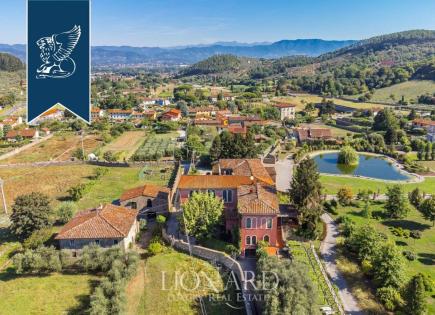 Villa para 1 200 000 euro en Capannori, Italia