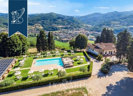 Farm in Florence, Italy (price on request)