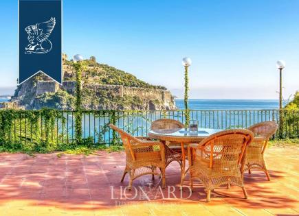 Villa for 4 900 000 euro in Ischia, Italy