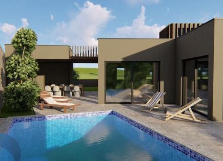 Haus für 660 400 euro in Pula, Kroatien