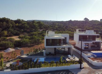 House for 950 000 euro in Protaras, Cyprus