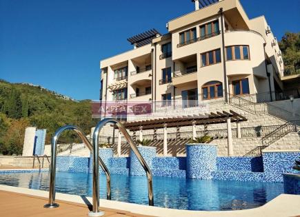 Apartamento para 245 000 euro en Herceg-Novi, Montenegro