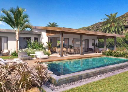 Bungalow für 1 090 000 euro in Grande Riviere Noire, Mauritius