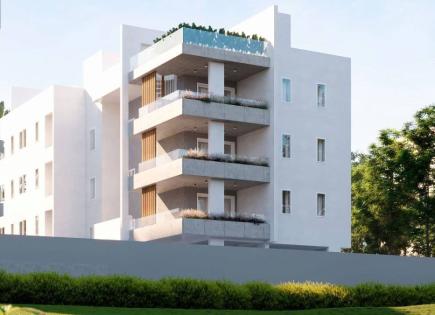 Wohnung für 245 000 euro in Aradippou, Zypern