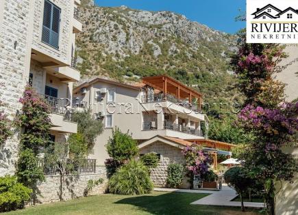 Wohnung für 107 800 euro in Kotor, Montenegro