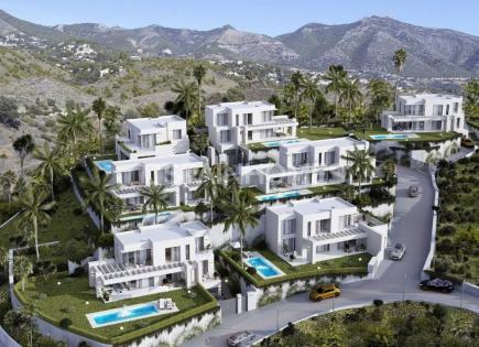 Villa for 2 050 000 euro in Mijas, Spain