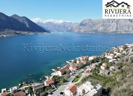 Terrain pour 682 500 Euro à Kotor, Monténégro