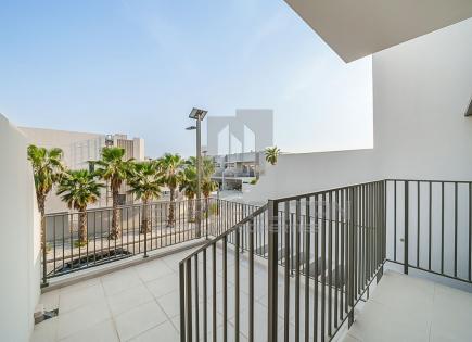 Townhouse for 679 321 euro in Dubai, UAE
