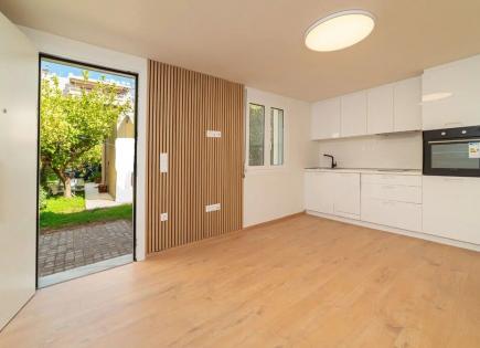 Flat for 250 000 euro in Glyfada, Greece