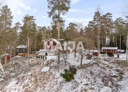 Maison pour 349 000 Euro à Sipoo, Finlande