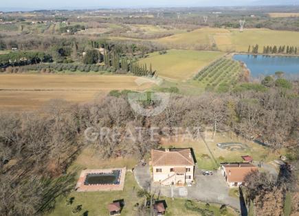 House for 760 000 euro in Castiglione del Lago, Italy