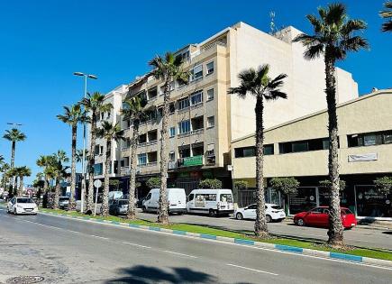 Apartment for 209 900 euro in Torrevieja, Spain