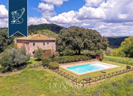 Granja para 3 800 000 euro en Viterbo, Italia