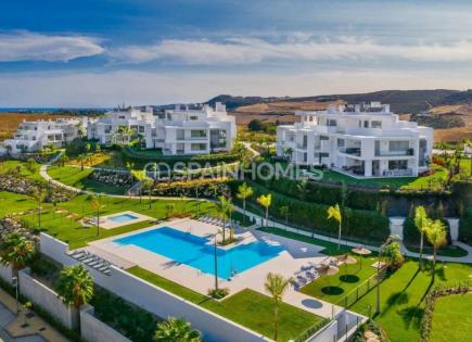 Penthouse for 605 000 euro in Casares, Spain