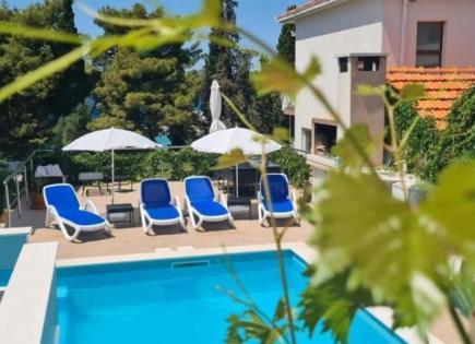 Hotel für 1 000 000 euro in Ciovo, Kroatien