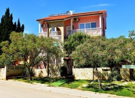 Hotel für 1 300 000 euro in Kroatien