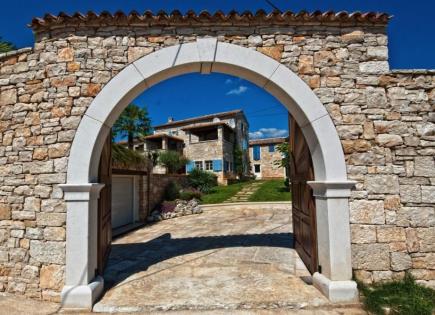 Villa for 1 250 000 euro in Tinjan, Croatia
