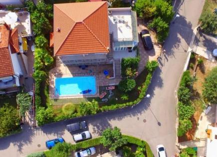 Villa para 1 100 000 euro en Malinska-Dubašnica, Croacia