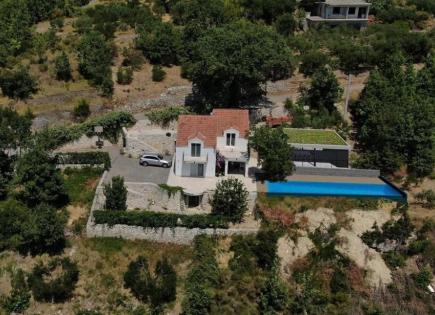 Villa for 1 100 000 euro in Croatia