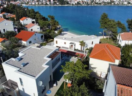 Villa für 1 350 000 euro in Ciovo, Kroatien