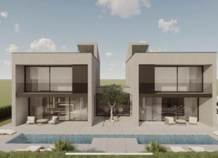 Villa for 990 000 euro in Porec, Croatia