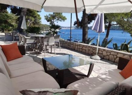 Hotel para 3 300 000 euro en Mali Lošinj, Croacia