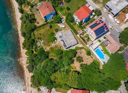 Hotel para 2 100 000 euro en Posedarje, Croacia