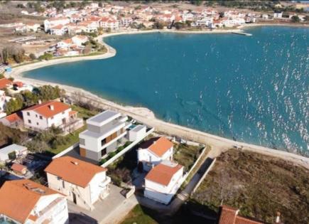 Villa für 2 250 000 euro in Zadar, Kroatien
