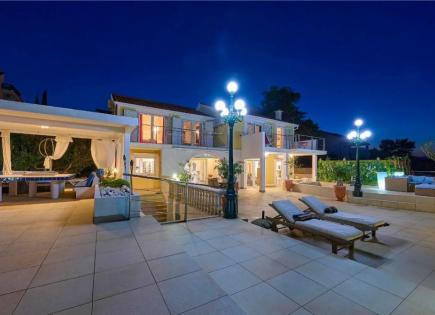 Villa pour 2 700 000 Euro sur Ciovo, Croatie