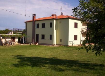 Villa para 2 250 000 euro en Brtonigla, Croacia