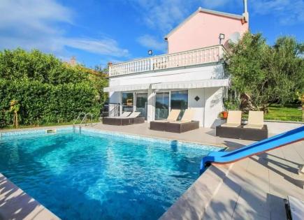 Villa pour 550 000 Euro à Brtonigla, Croatie