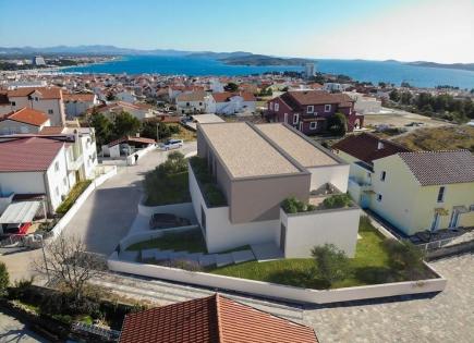 Villa für 660 000 euro in Vodice, Kroatien